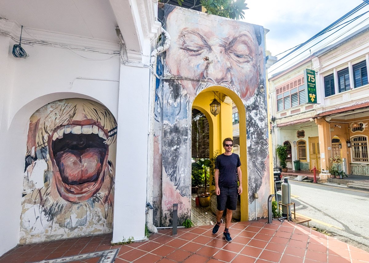 골목길 예술 탐험과 인증샷 남기기